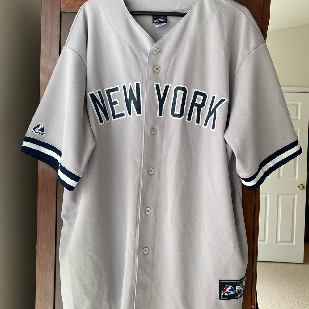 Majestic New York Yankees Baseball Jersey - Gray with Navy Trim XXL